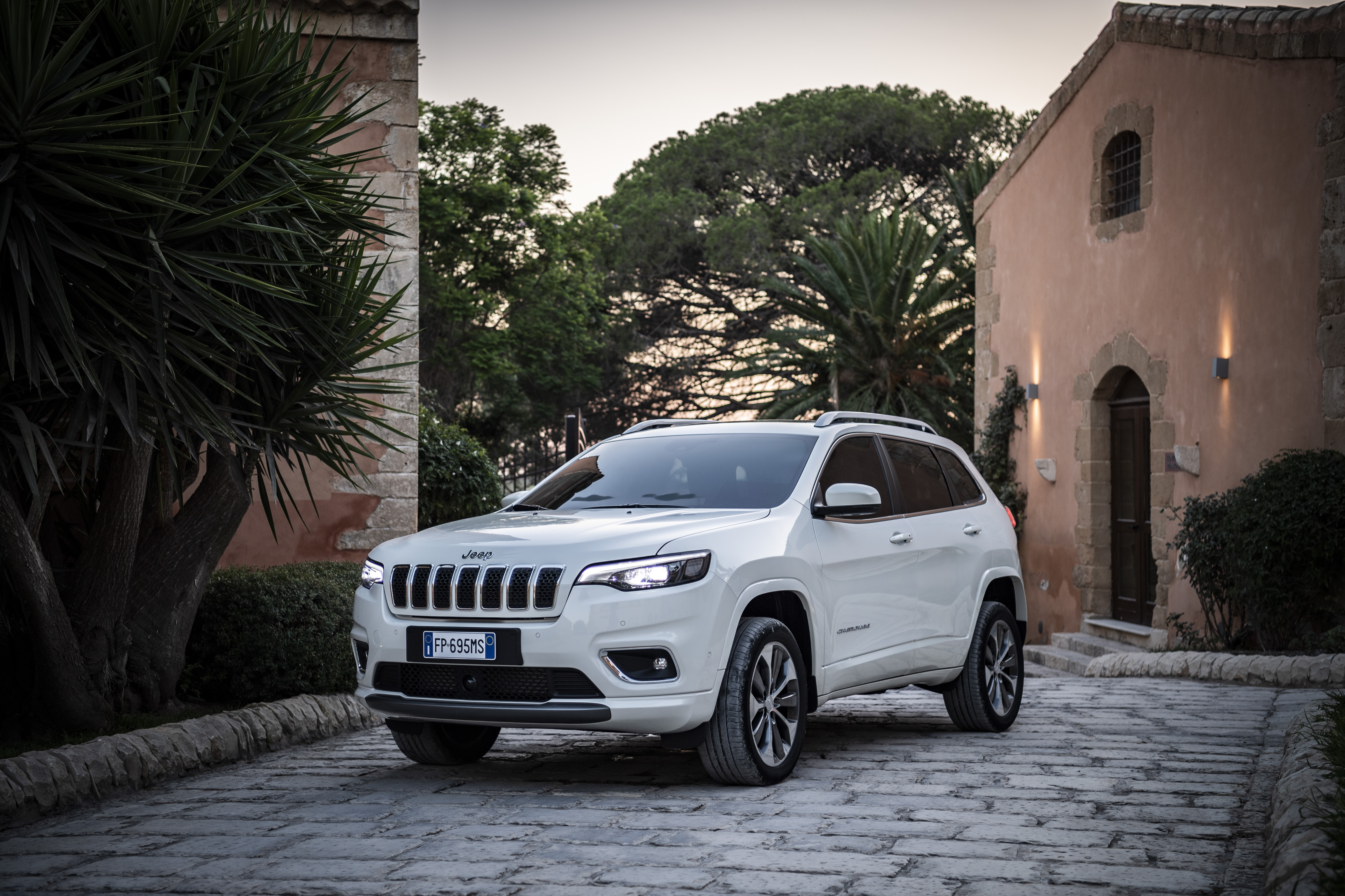 Jeep Cherokee KL 2018. Jeep Cherokee KL 2019. Jeep Cherokee KL 2014. Jeep Cherokee KL 2013-2018.