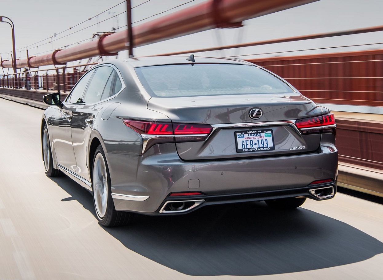 LEXUS LS LS 500h Superlative (pele Semi-aniline E Inserções Em Madeira ...