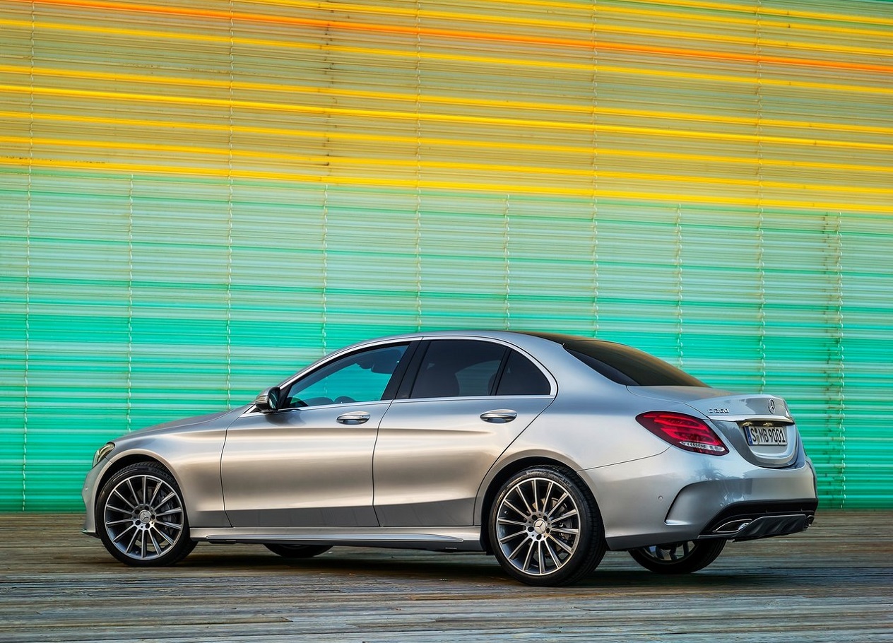 MERCEDESBENZ C 200 d Auto Limousine Automais