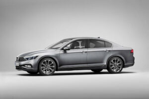 Volkswagen Passat berlina chega ao fim da linha thumbnail