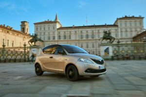 Lancia considerada marca premium na era Stellantis thumbnail