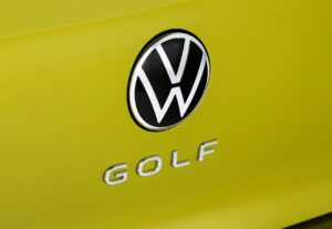 VW Golf pode dizer adeus à caixa de velocidades manual thumbnail