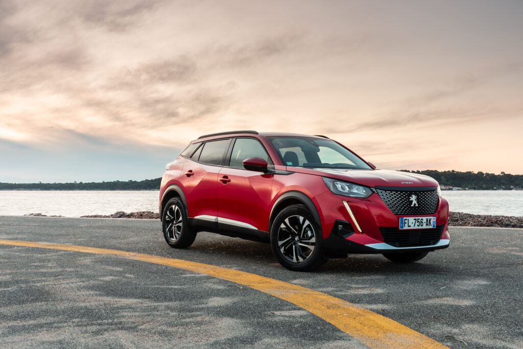 Primeiro ensaio Peugeot 2008 1.2 Puretech 130 GT Line belo e competente, será o melhor? Automais