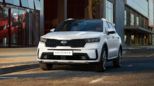 Kia Sorento HEV chega a Portugal por 47 950€ thumbnail