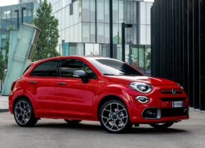 FIAT 500X poderá juntar-se ao grupo dos SUV descapotáveis thumbnail