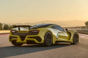Hennessey Venom F5, o hipercarro com mais de 1000 cavalos chega em 2020 thumbnail