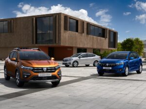 Dacia promete revolução nos novos Sandero e Logan thumbnail
