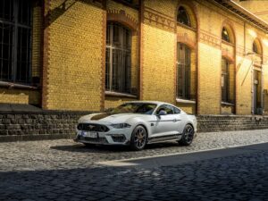 Ford Mustang volta a conquistar título de carro desportivo mais vendido do mundo thumbnail