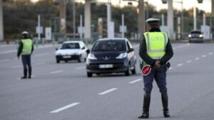 Campanha de segurança rodoviária registou 4120 infrações thumbnail