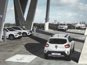 Renault e E.Leclerc assinam nova parceria no âmbito da mobilidade elétrica thumbnail