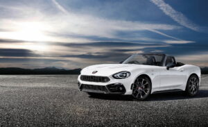 Abarth 124 despede-se do mercado japonês em leilão muito especial thumbnail
