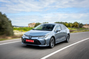 Toyota Corolla SD 1.8 Hybrid –  Ensaio Teste thumbnail