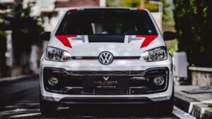 Volkswagen Up! GTI não escapa ao mundo das modificações thumbnail