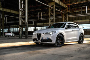 Alfa Romeo apresenta o novo Stelvio Veloce Ti thumbnail