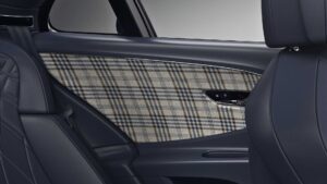 Bentley lança nova personalização interior com clara influência britânica thumbnail