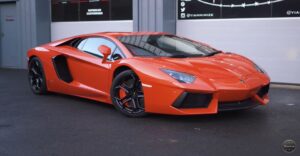 Um dos Lamborghini Aventador mais famosos da internet está à venda thumbnail