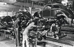 Volkswagen Beetle: início de produção foi há 75 anos thumbnail