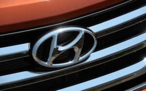 Hyundai compra instalações da GM na Rússia thumbnail