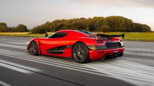 Koenigsegg Agera RS Refinement, one-off exclusivo para um “cliente muito especial” thumbnail