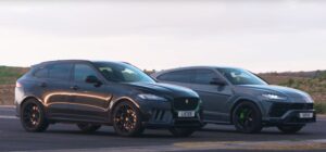 Lamborghini Urus e Lister Stealth medem forças em drag race thumbnail