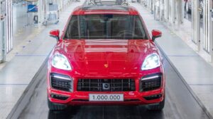 Porsche Cayenne atinge 1 milhão de unidades produzidas thumbnail