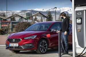 Seat apresenta quatro dicas para otimizar um híbrido plug-in no inverno thumbnail