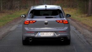 Novo Volkswagen Golf GTI Clubsport testado “a fundo” na Autobahn thumbnail