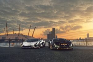 Cidade de Londres recebe 2 dos 63 Lamborghini Sían produzidos thumbnail