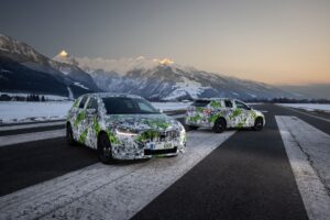 Skoda Fabia. Primeiras imagens oficiais ainda camuflado thumbnail