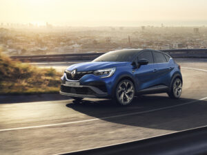 Renault Captur vai receber versão R.S. Line thumbnail