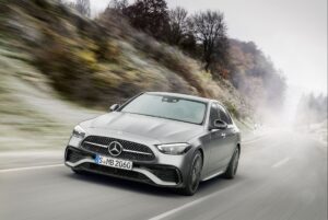 Novo Mercedes-Benz Classe C, ataque ao topo do segmento thumbnail