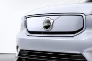 Volvo e Geely estreitam colaboração thumbnail