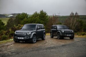 Land Rover Defender recebe versão topo de gama com motor V8 a gasolina thumbnail