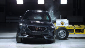 Euro NCAP leva Cupra Formentor e Polestar 2 aos testes de segurança thumbnail