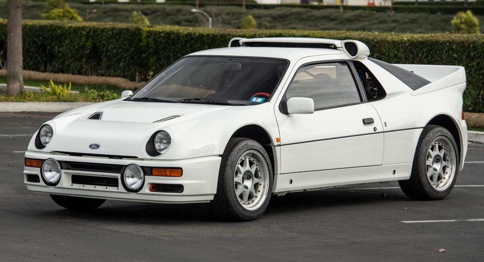 Ford RS200 – The Iconic Group B Rally Legend插图1