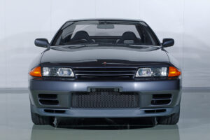 Nismo mostra o processo de restauro de um Nissan GT-R R32 thumbnail