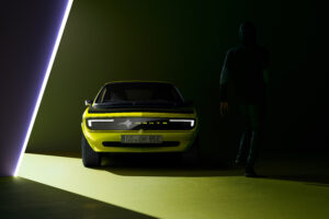 Opel Manta elétrico volta a aparecer para mostrar dianteira digital thumbnail