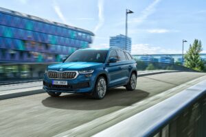 Renovado Skoda Kodiaq apresenta alterações discretas no exterior e mudança de motor no RS thumbnail