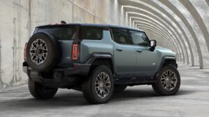 GMC revela variante SUV do novo Hummer EV thumbnail