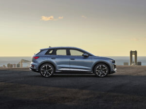 Audi Q4 e-tron, o novo SUV elétrico já tem preços para Portugal thumbnail