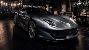 Ferrari 812 Superfast ganha interior ainda mais exclusivo com modificação da Carlex Design thumbnail