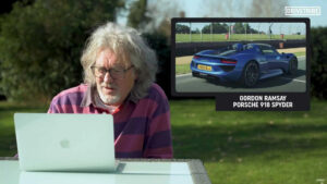 De Gordon Ramsay a youtubers. James May dá opinião sobre os seus carros thumbnail