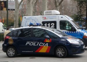 Rede criminosa que roubava carros de luxo em Portugal para vender em Espanha foi desmantelada thumbnail