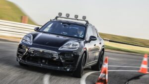 Porsche Macan elétrico chega ao mercado em 2023 thumbnail