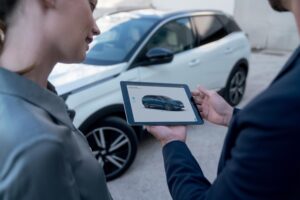 Peugeot anuncia nova plataforma de comércio automóvel totalmente digital thumbnail