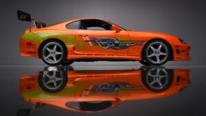 Toyota Supra laranja do primeiro filme de Velocidade Furiosa vai a leilão thumbnail