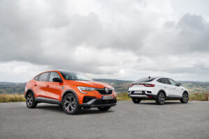 Renault Arkana. Fomos conhecer o novo SUV coupé francês que só tem motorizações híbridas thumbnail