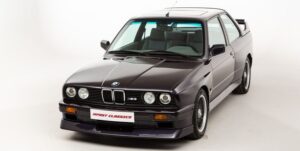 BMW M3 E30, um dos “meninos bonitos” dos anos 80 e 90 está à venda por mais de 100 mil euros thumbnail