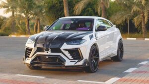 Mansory supreende ao apresentar Lamborghini Urus com vistoso interior em roxo thumbnail