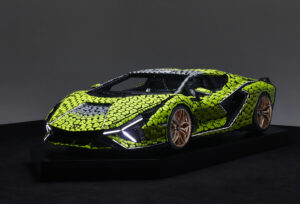 Este Lamborghini Sian é uma réplica criada pela Lego em tamanho real thumbnail